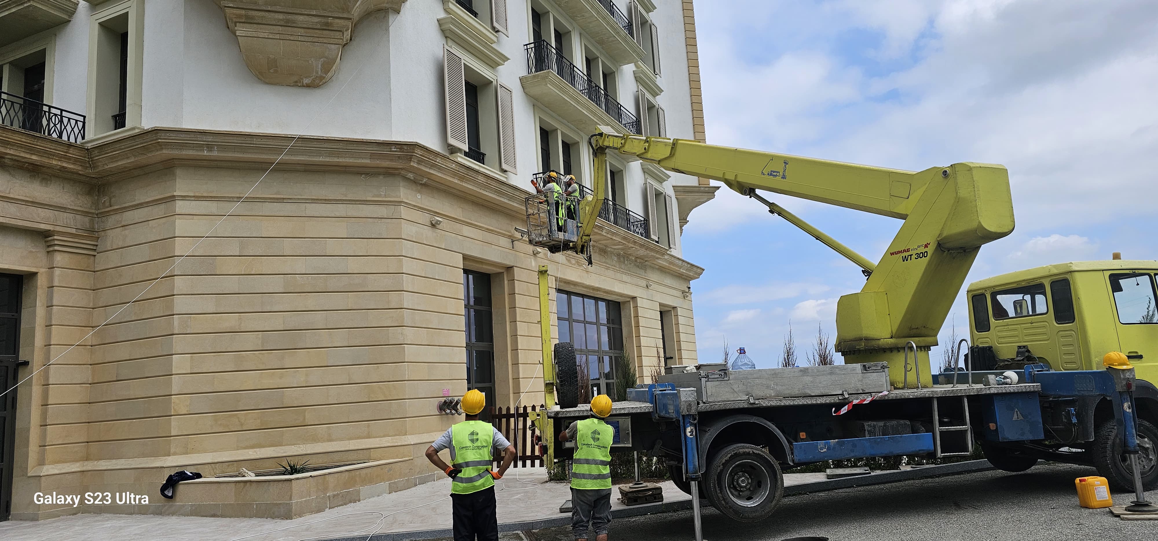 Şahdağ Pik Palace & Park Chalet Kompleksi fasad və damının təmir olunması