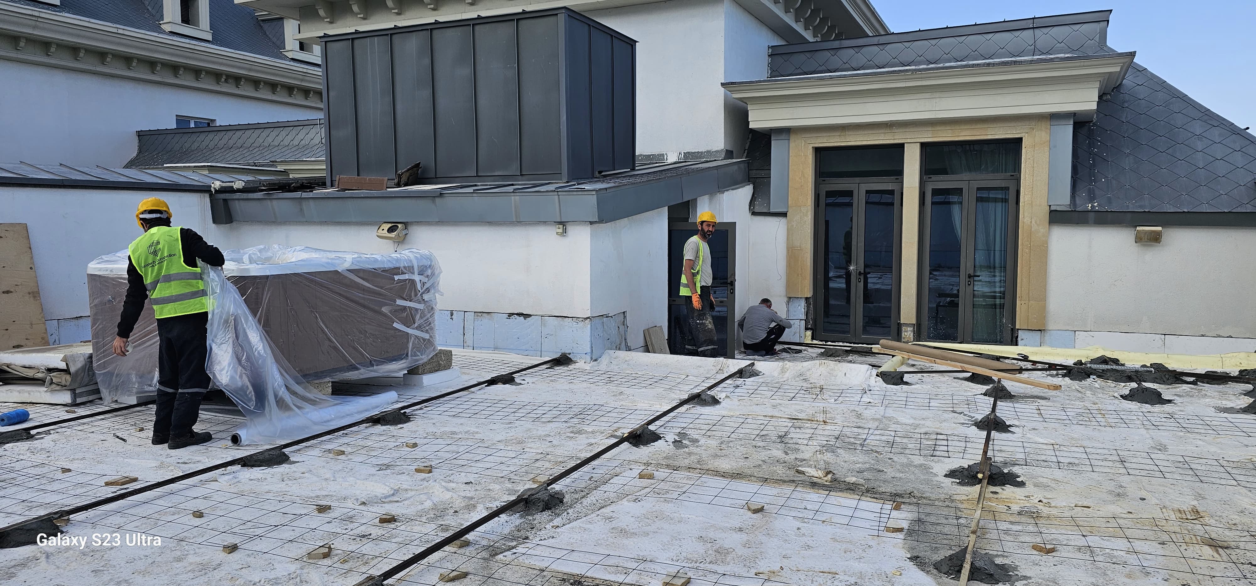 Şahdağ Pik Palace & Park Chalet Kompleksi fasad və damının təmir olunması